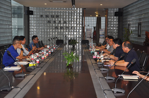 寧波工程學院蘇志剛書記和江北區(qū)張飛宇常務副區(qū)長一行蒞臨柯力調研交流