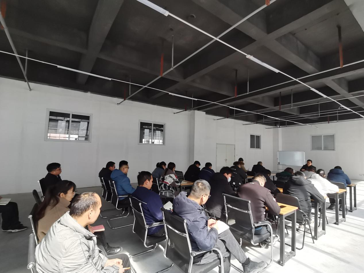 集團(tuán)總裁柯建東一行蒞臨鄭州公司部署工作