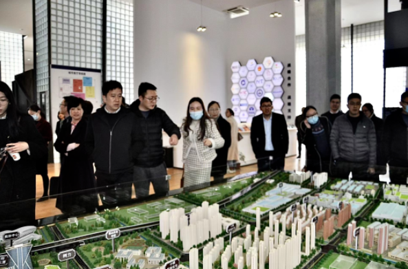 寧波市年輕干部集中授課研討班來我司參觀學習