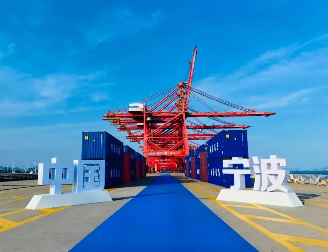 火炬手！柯力集團(tuán)董事長柯建東先生為亞運(yùn)會加油！