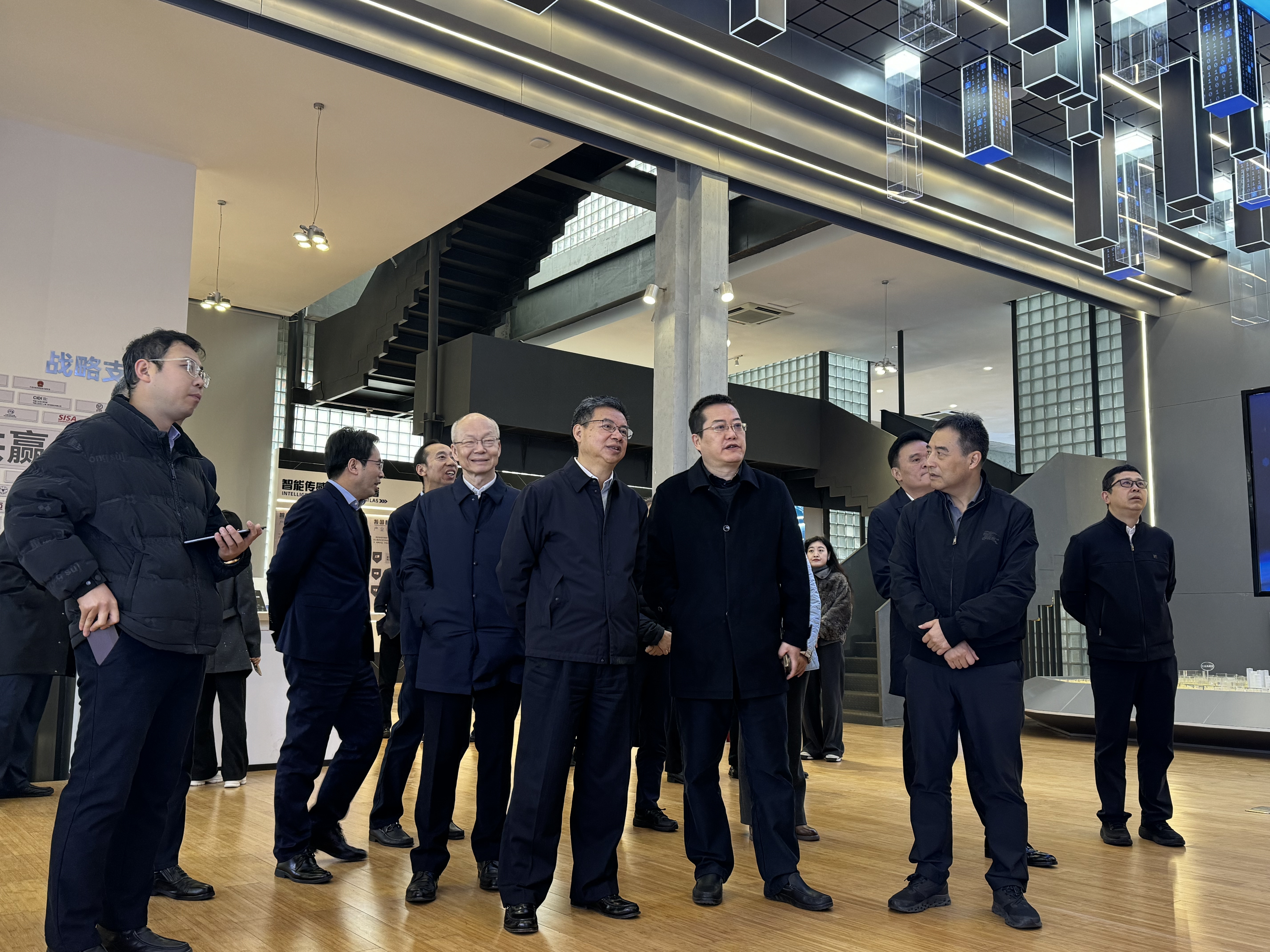 杭州市人大常委會黨組書記暨軍民一行蒞臨柯力傳感考察調(diào)研